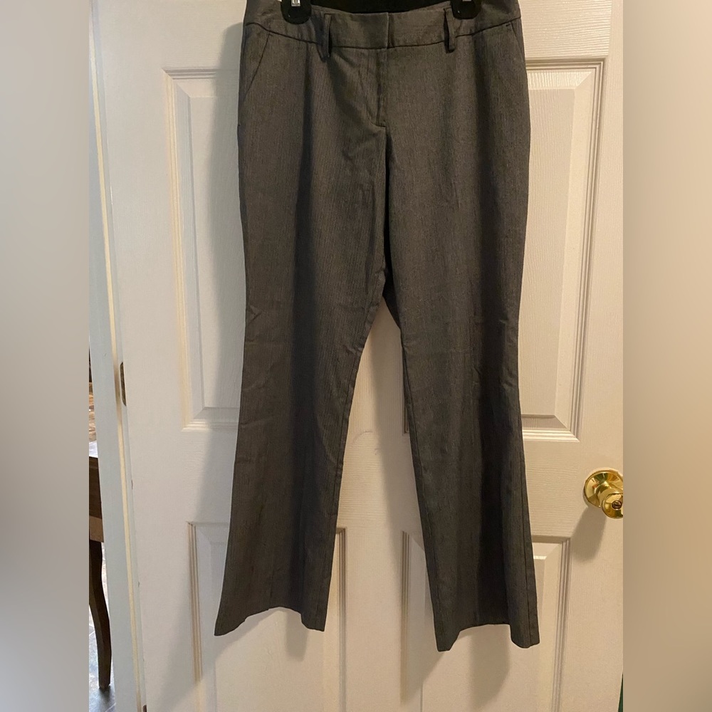 Ladies Beautiful Grey/black Dress Pants Ava Apt.9 Size 10 Reg